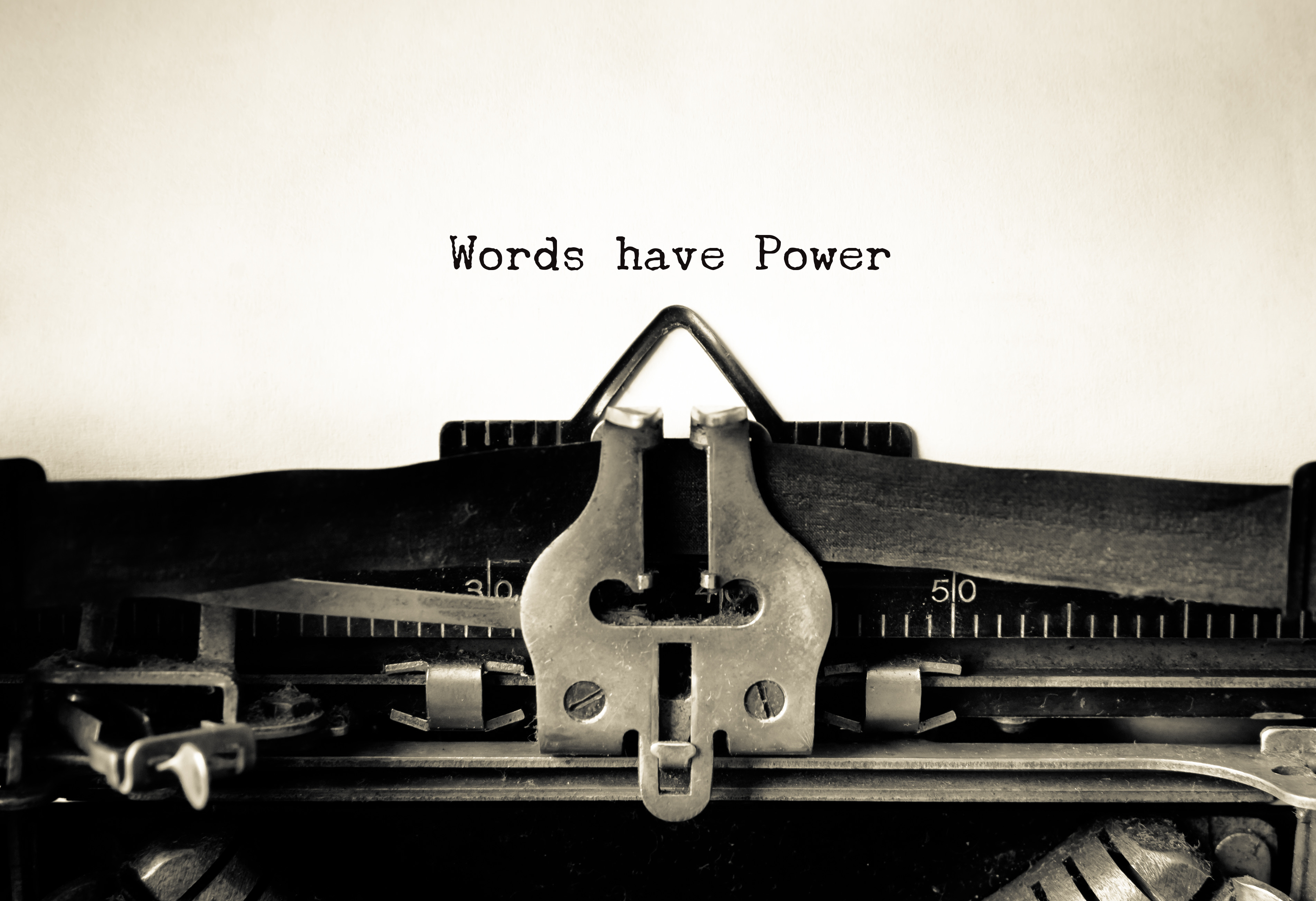 Words,Have,Power,Words,Typed,On,A,Vintage,Typewriter.
